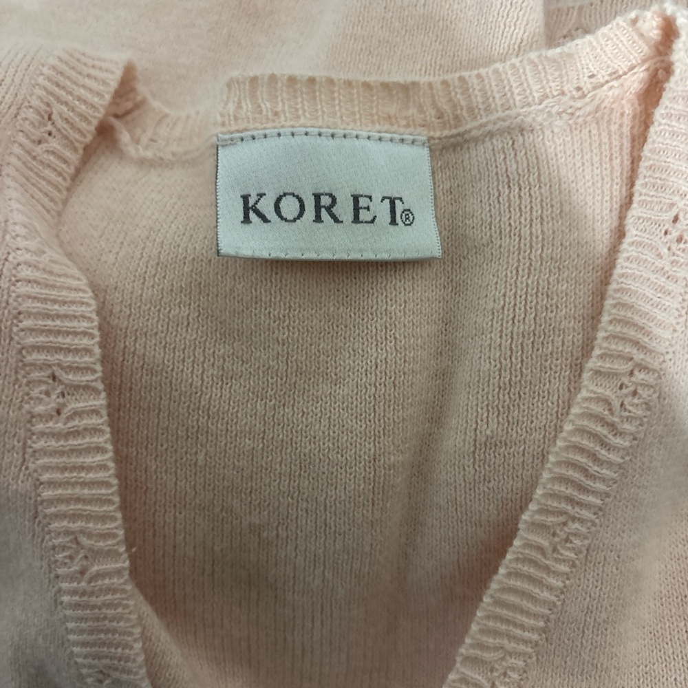 Cottage Core Embroidered Vest - Picture 2 of 4